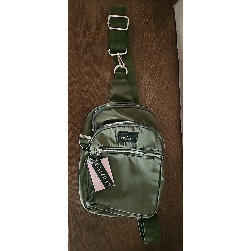 Kedzie Round Trip Convertible Mini Sling Bag Green